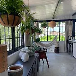 La Botanica Hotel
