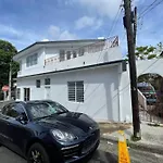 Jb23 Apts 4 Bedroom Apt Near Airport