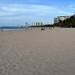 Ocean-City View Tantra Apartment