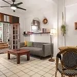 Beach Pad W Patio, Walk To Everything! Gen Ac - 20 Down