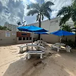 La Isla Luxe