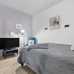 Luxury 4Br For 14-& Jacuzzi 6 Min Beach & Airport