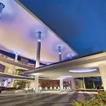 Luxury 4Br For 14-& Jacuzzi 6 Min Beach & Airport