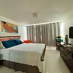 Ocean-City View Tantra Apartment