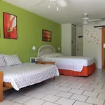 Cabana Sunjuan - Beach At Doorstep