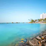 Condado Lagoon Villas At Paseo Caribe