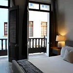 Modern Apartments In Old Town - Calle Luna Osj