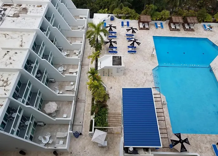 Esj Azul 1660 - Beach