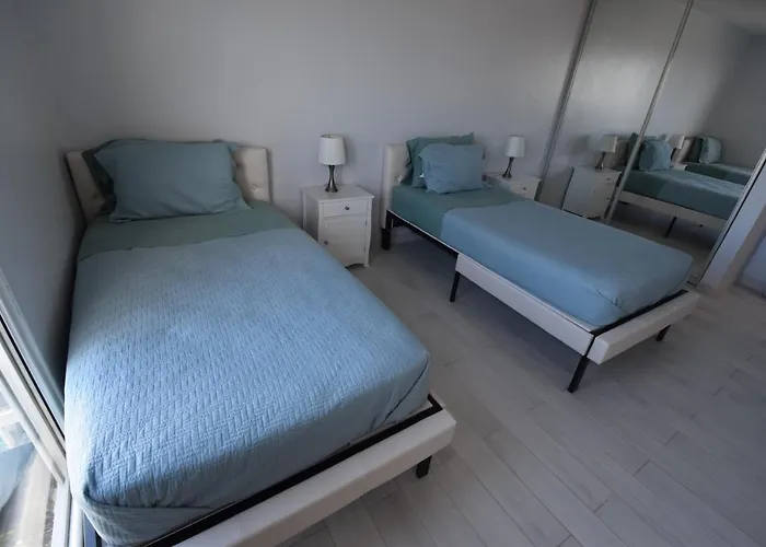 Beach Rental Lux Apt 3Br-2Bth+Sofabed+City & Ocean View