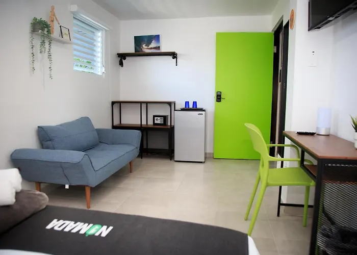 Nomada Beach Hostel- Isla Verde