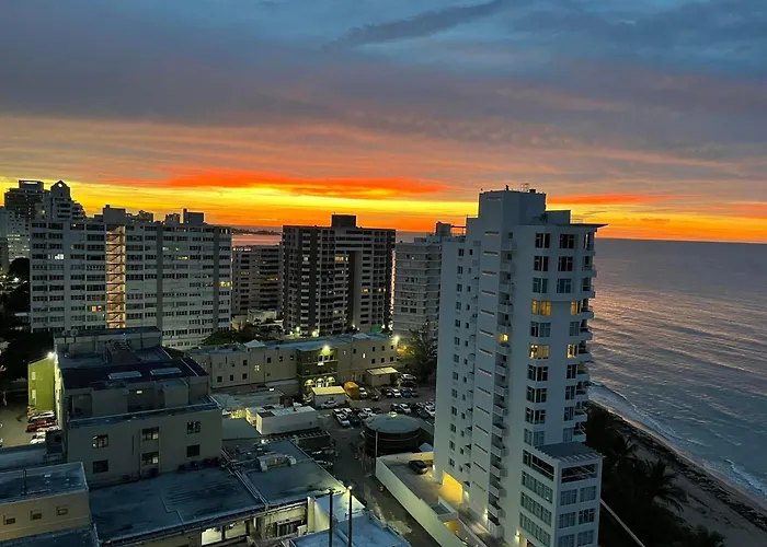 Estudio Con Vista Al Mar Y La Ciudad, Condado San Juan