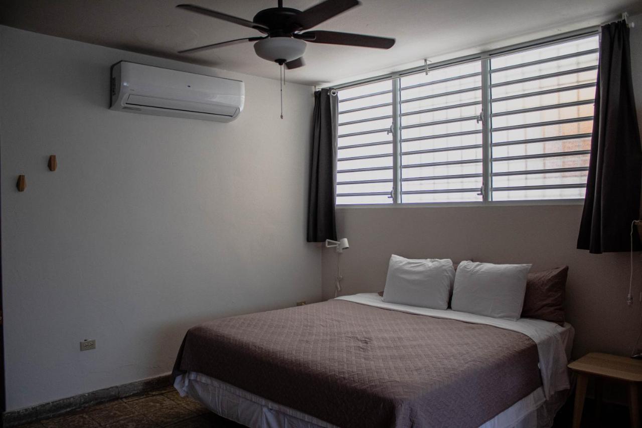 Guest house The Emerald Pr *