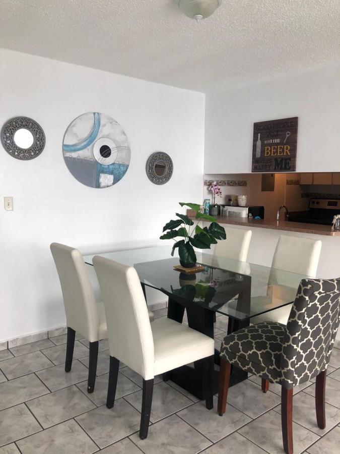Apartment Beah Front At Marbella Del Caribe 2