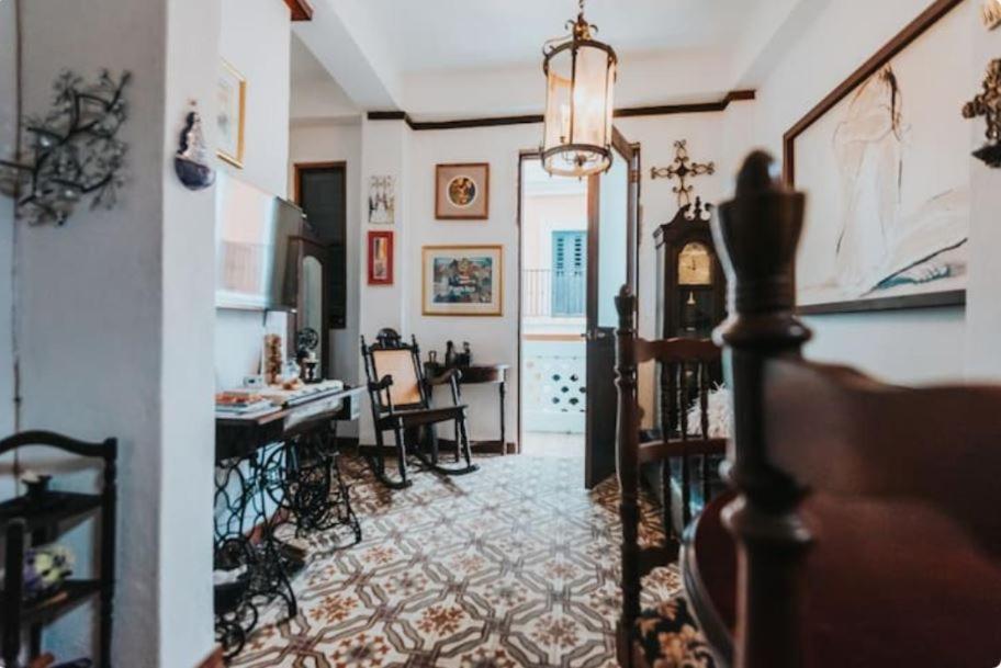 Apartment 305 San Sebastian St *