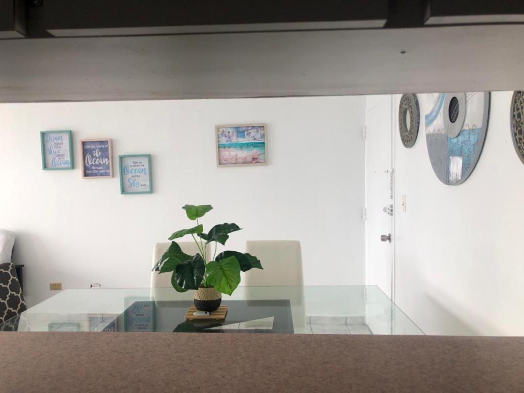 Apartment Beah Front At Marbella Del Caribe 2 *