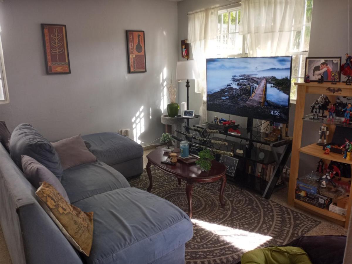 Figueroa Guest In Country Club Homestay San Juan