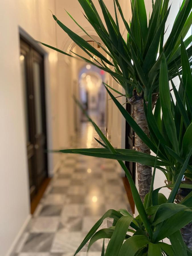 352 Boutique Inn 3*