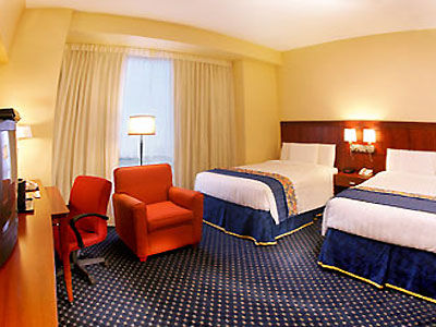 Courtyard By Marriott Miramar 4*