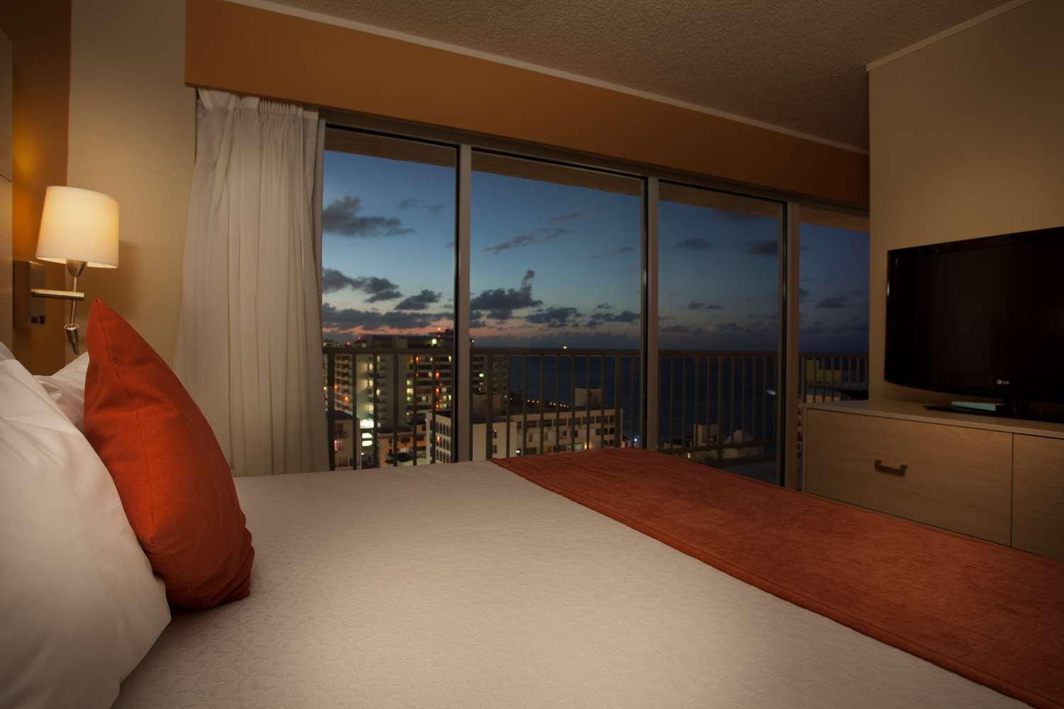 Condado Palm San Juan, Tapestry Collection By Hilton Hotel