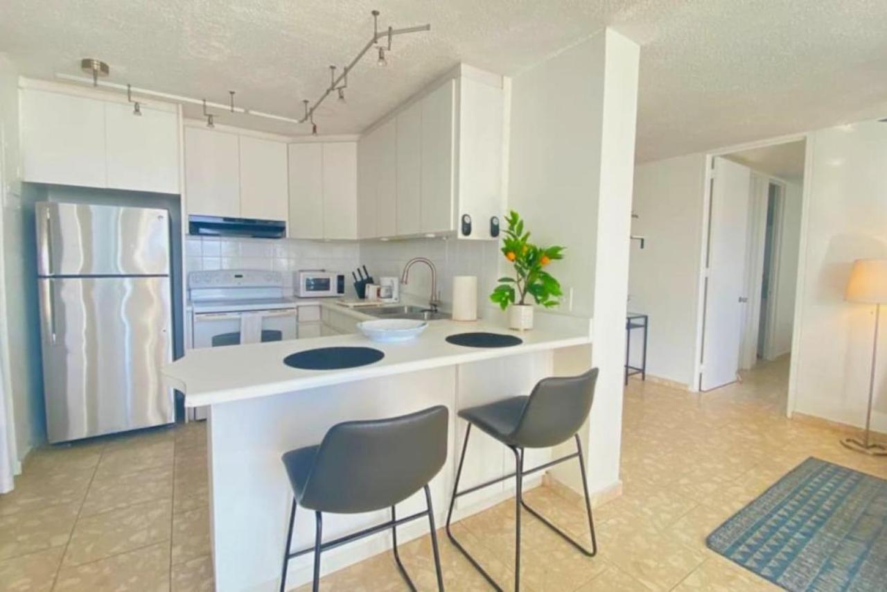 Pool Beachfront 2 Bedroom Condado *