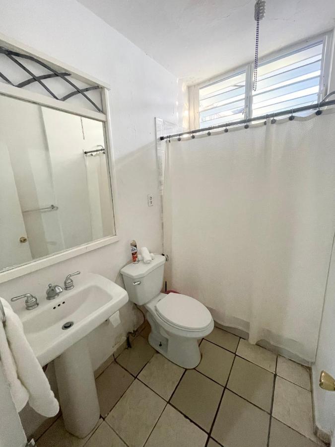 Los Angeles Guest And Guest At 7 Minutes From Airport Apartment *