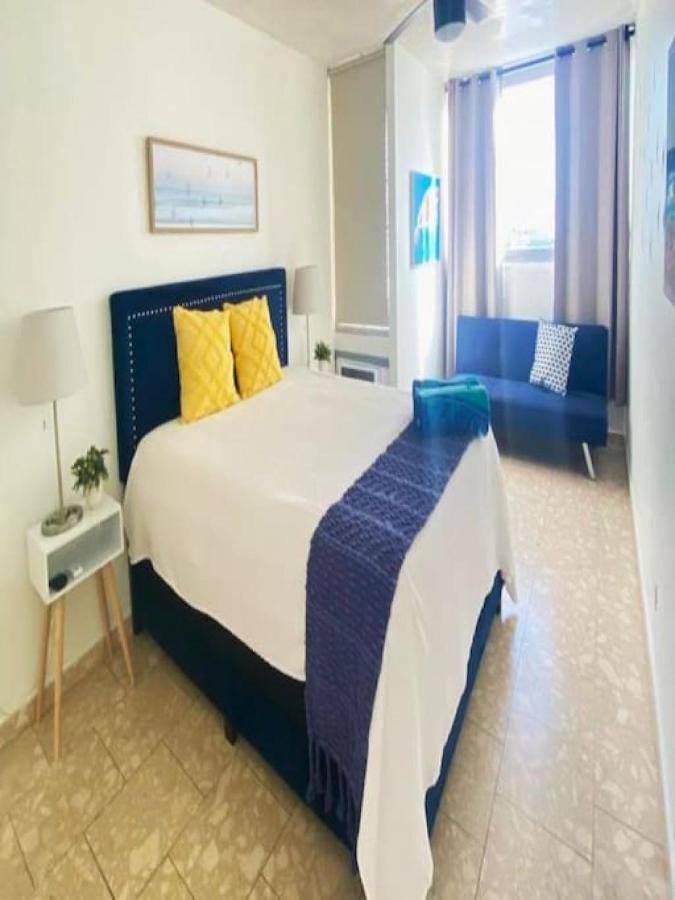 Pool Beachfront 2 Bedroom Condado *