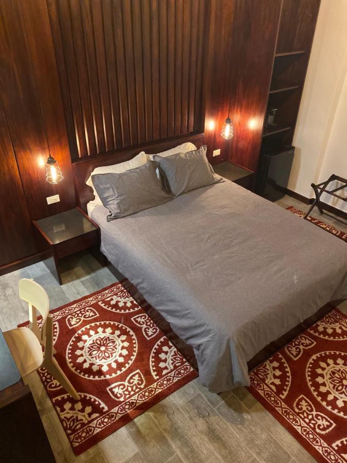 352 Boutique 3*