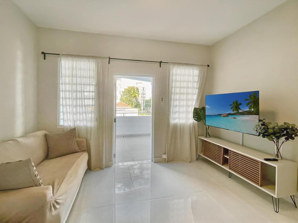 Apartment Breathtaking 3-br Beachside *