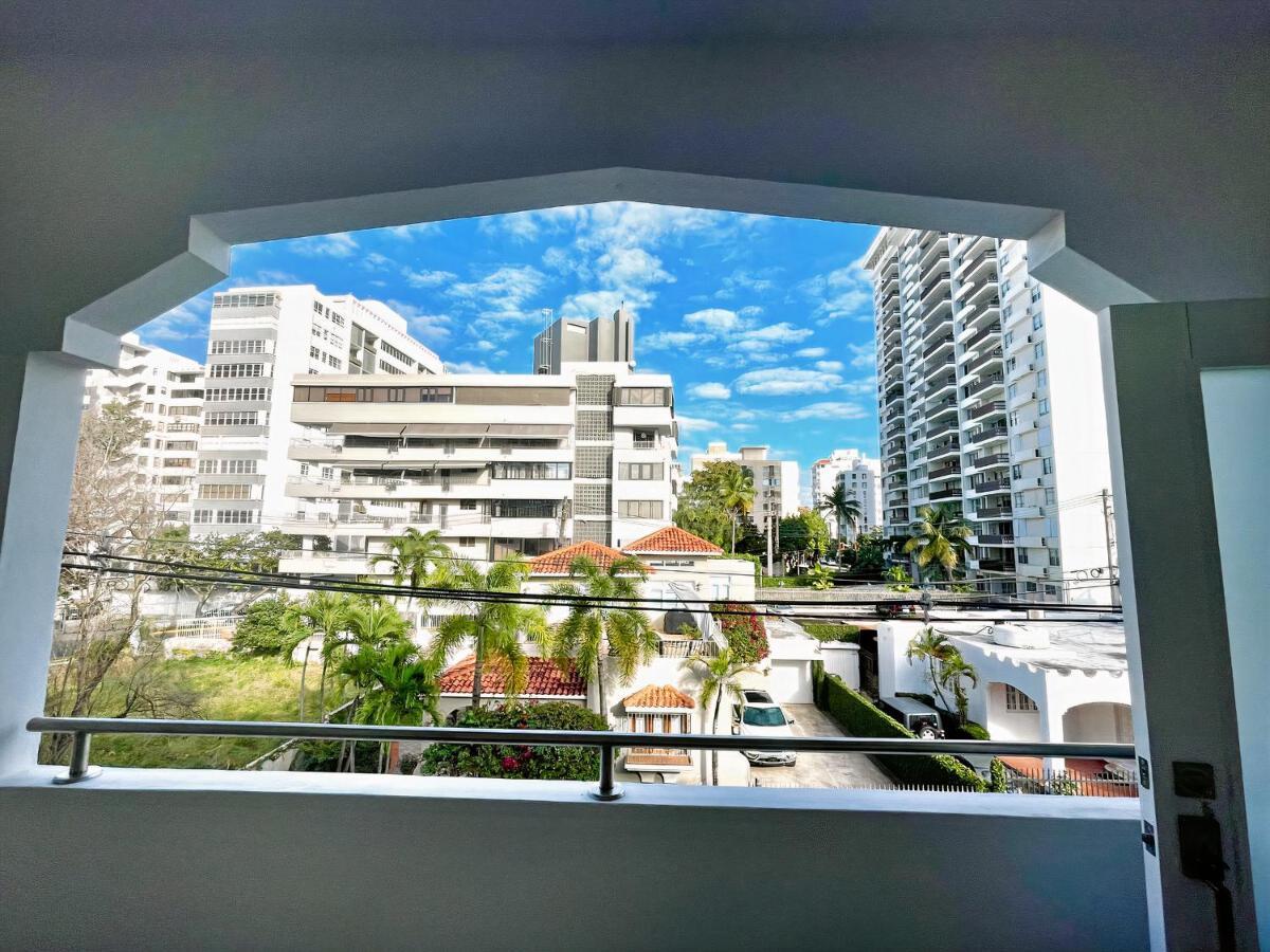 Apartment Breathtaking 3-br Beachside San Juan