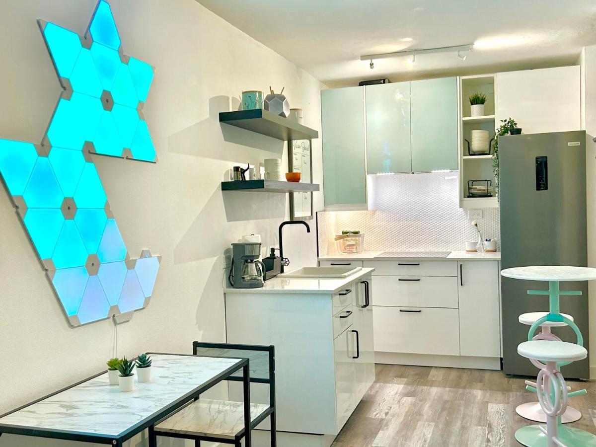 Endless Summer Retreat Apartment *