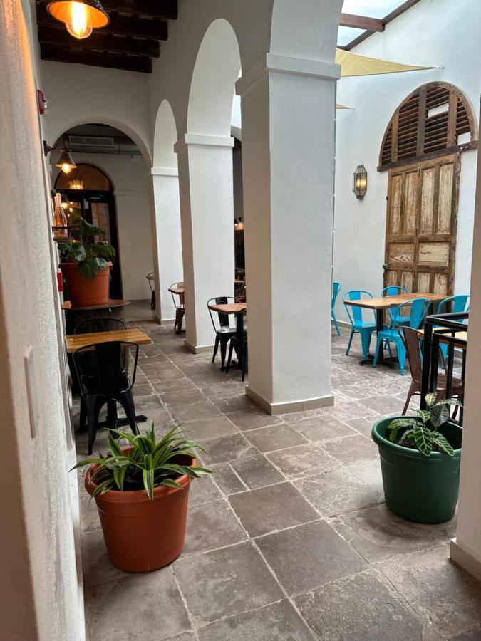 Inn 352 Boutique