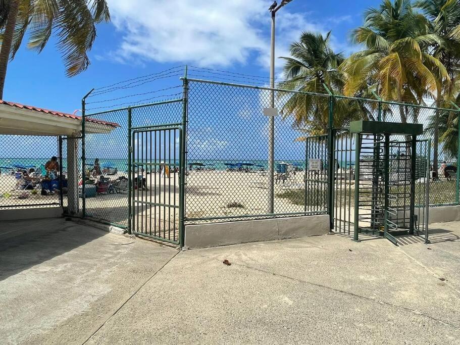 Bunker @ Isla / Front Apartment *