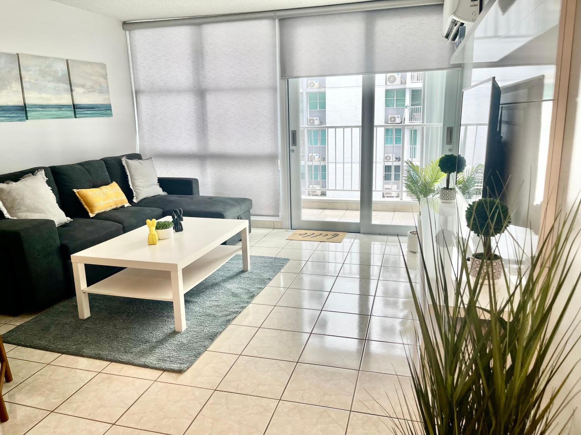 Isla Modern Apartment San Juan