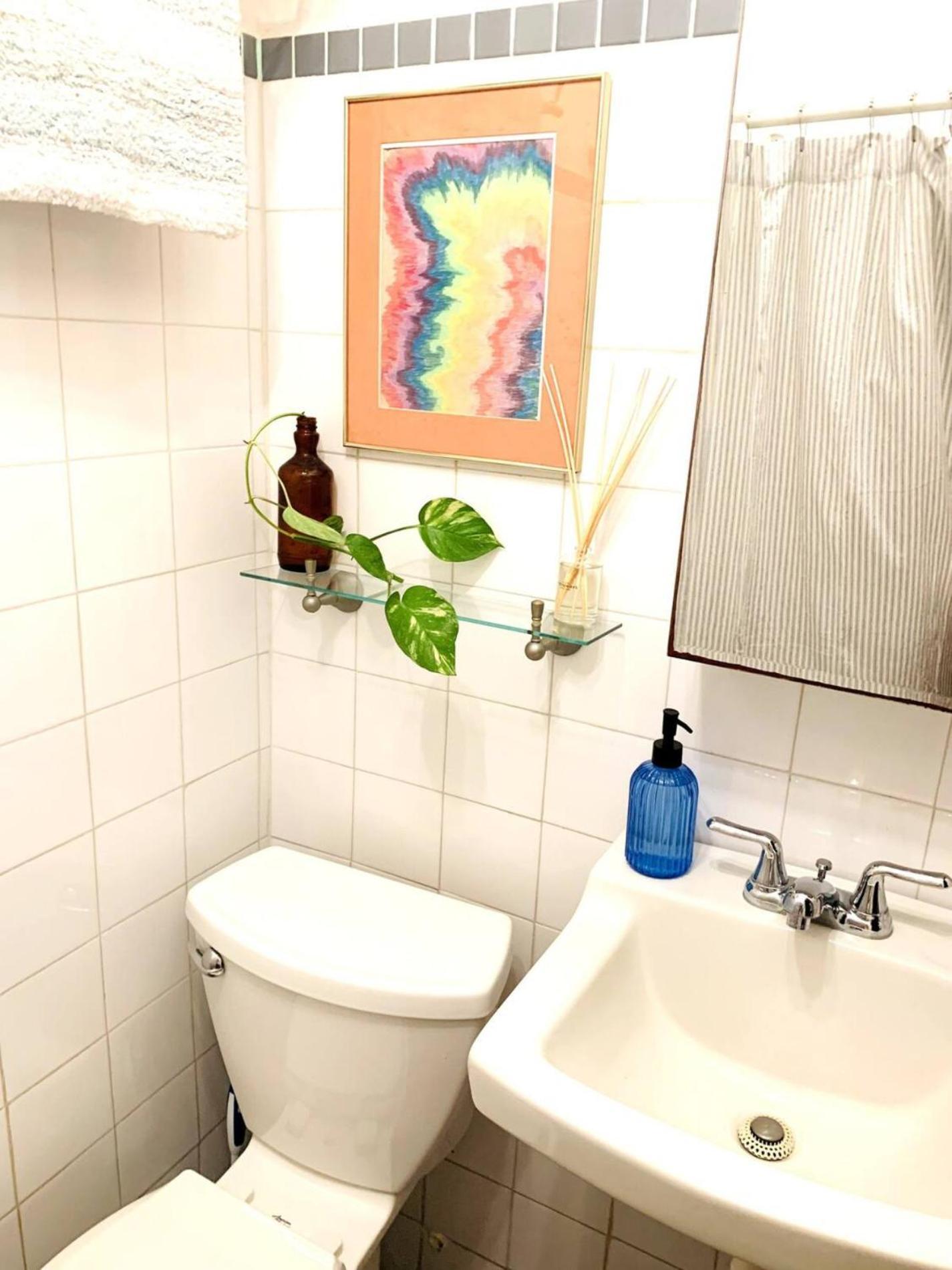 Pad W Patio, Walk To Everything! Gen Ac - 20 Down Apartment *