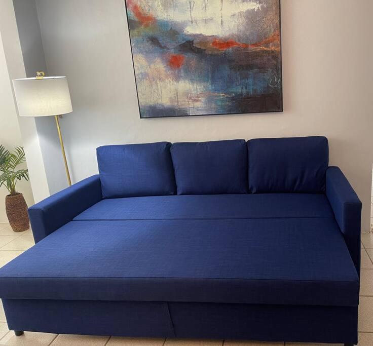 Alanis Condado / 1 Minute Walking Apartment *