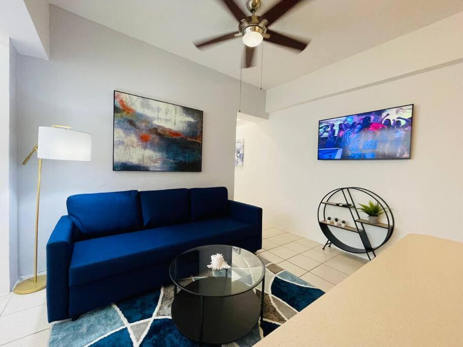 Alanis Condado / 1 Minute Walking Apartment San Juan