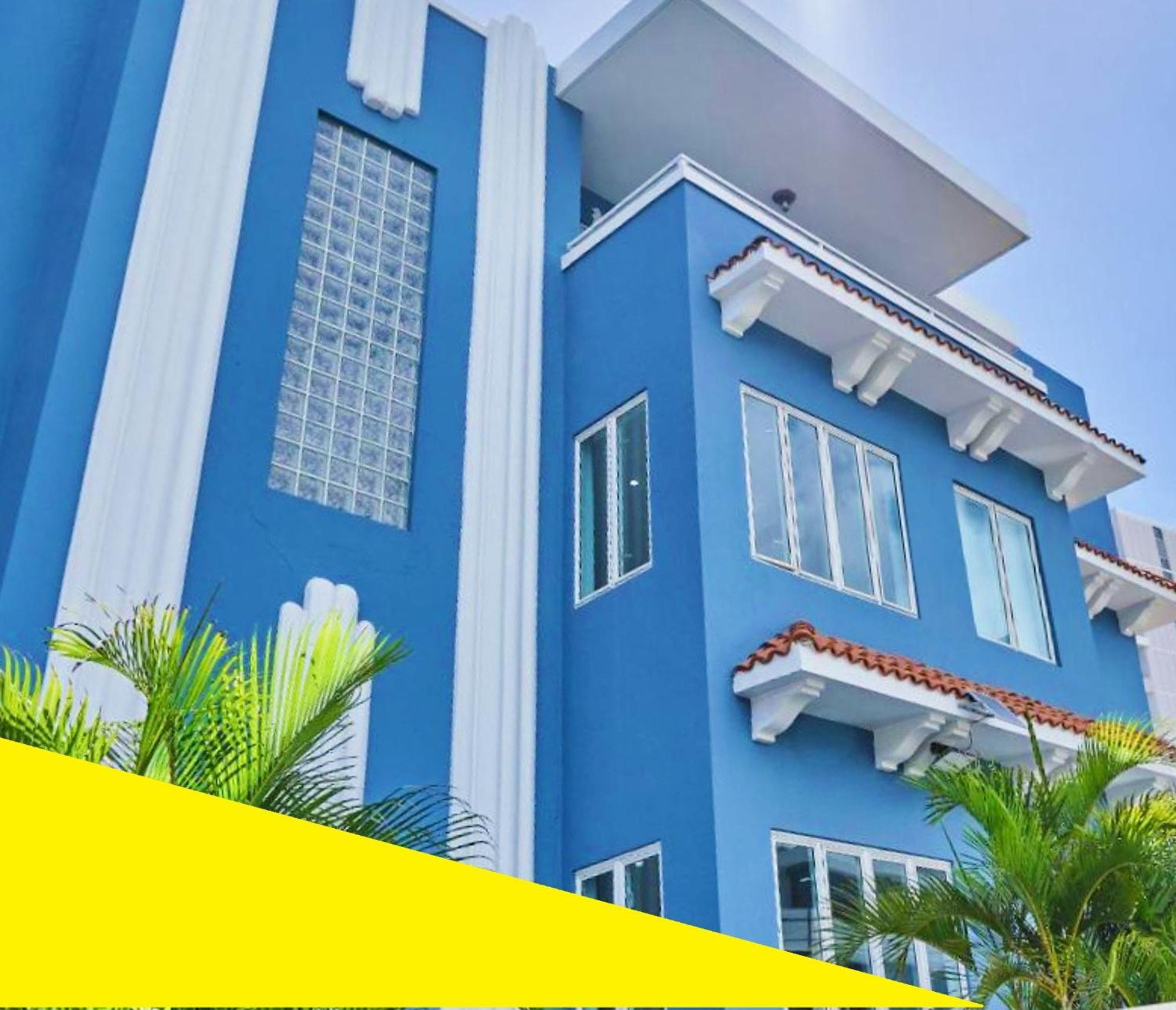 Bposhtels Hostel