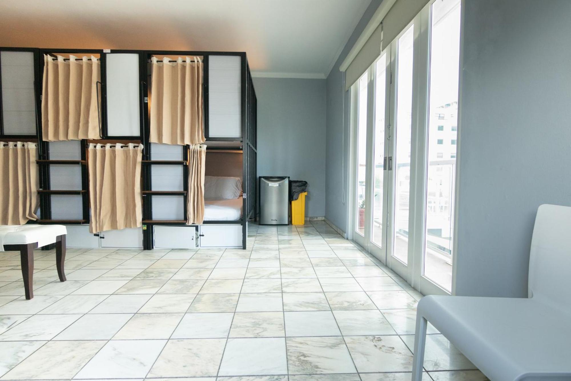 Hostel Bposhtels