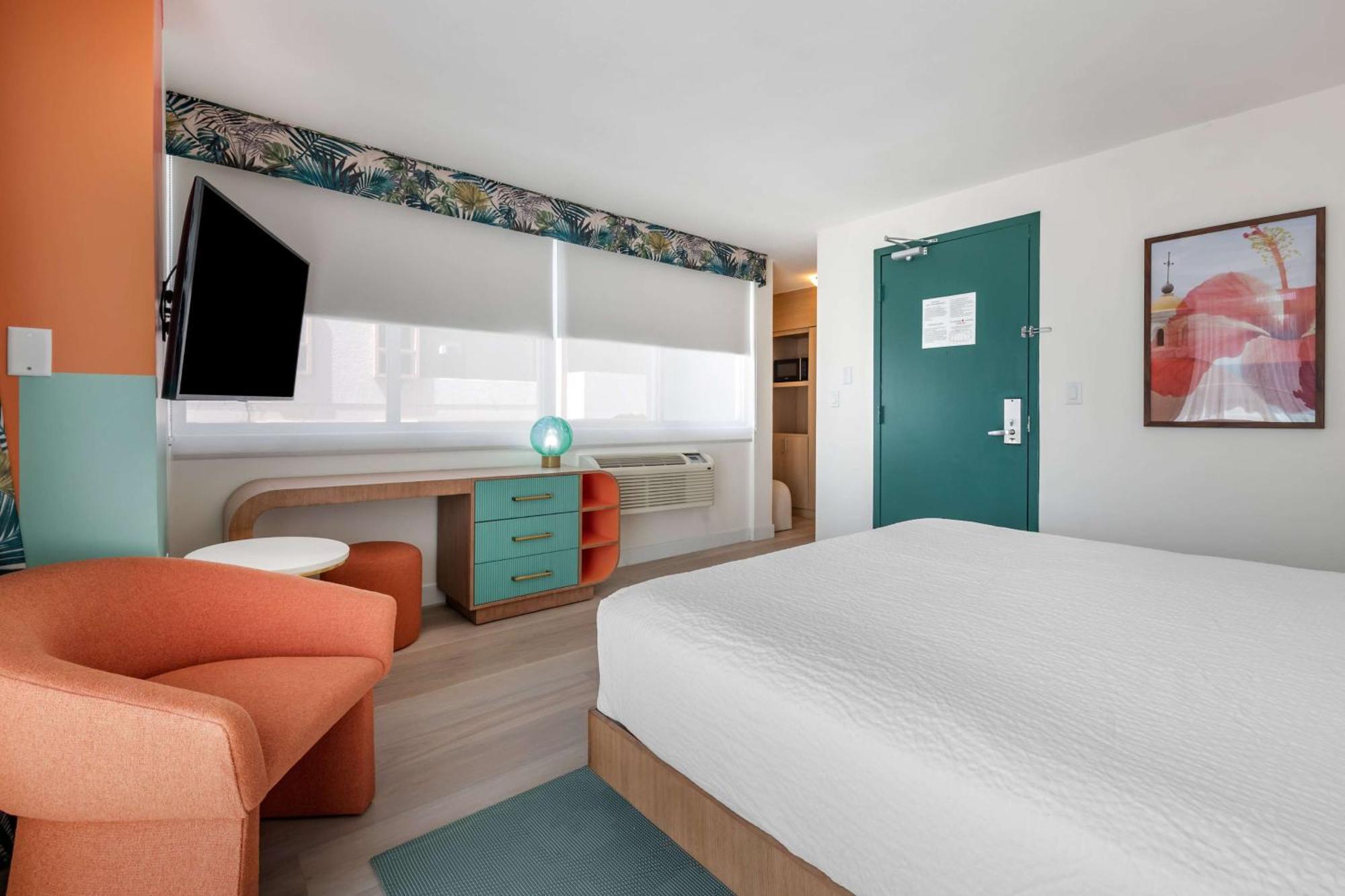 Condado Palm San Juan, Tapestry Collection By Hilton Hotel