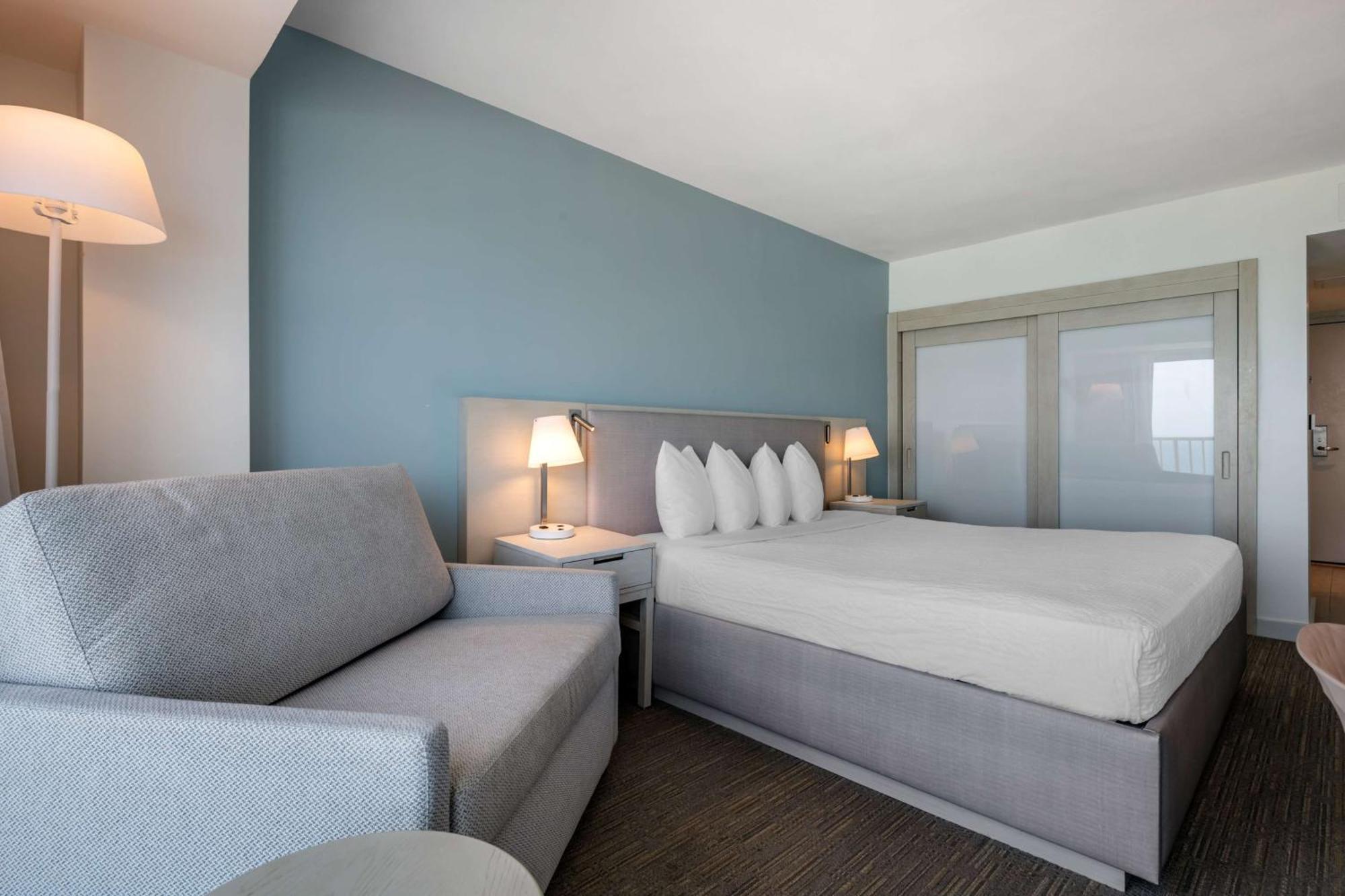 Condado Palm San Juan, Tapestry Collection By Hilton 4* San Juan