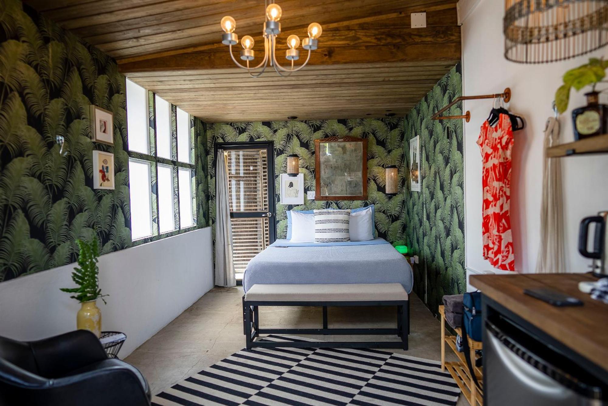 La Botanica Hotel