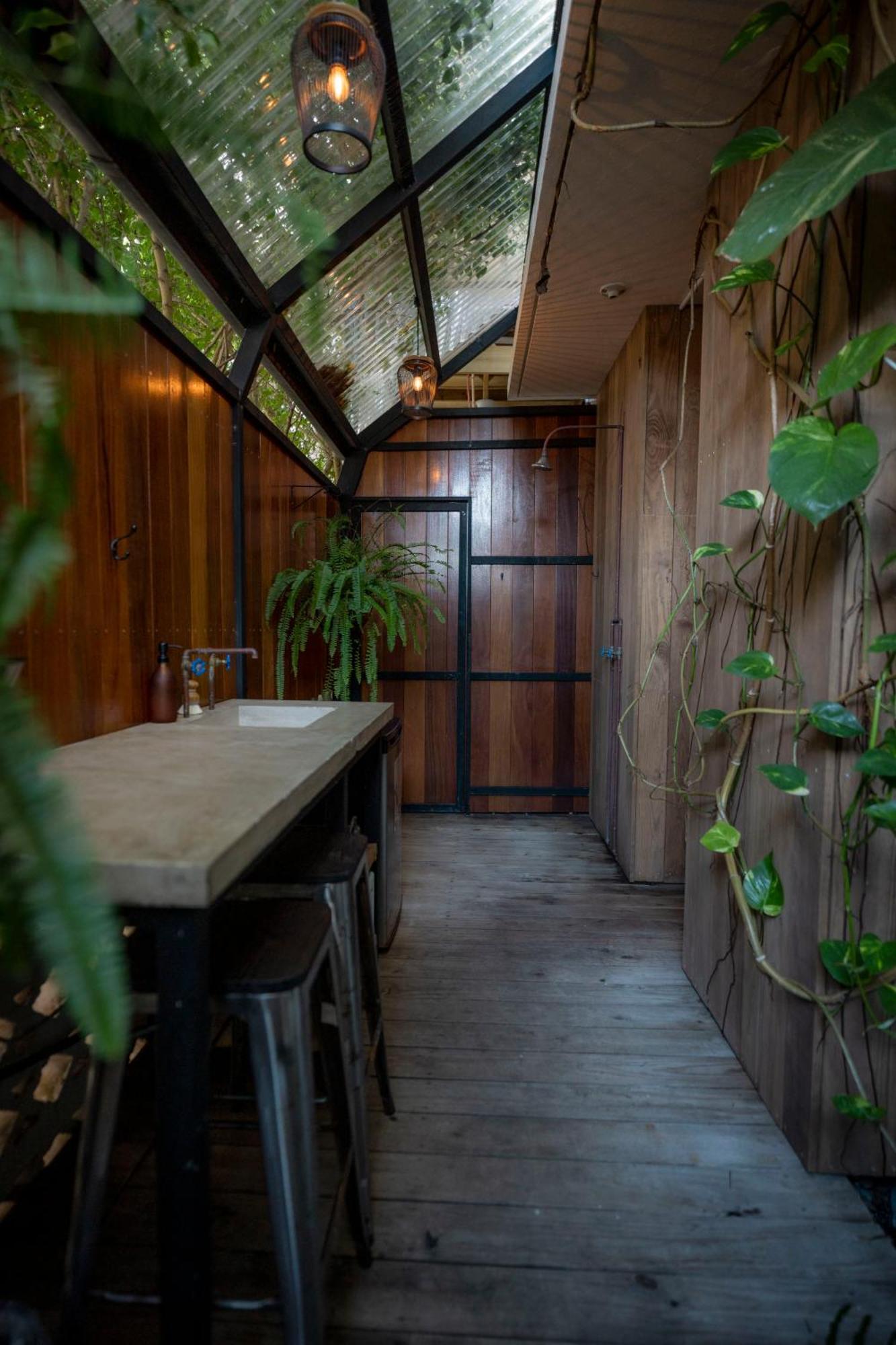 La Botanica