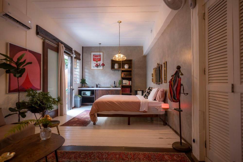 La Botanica Hotel *