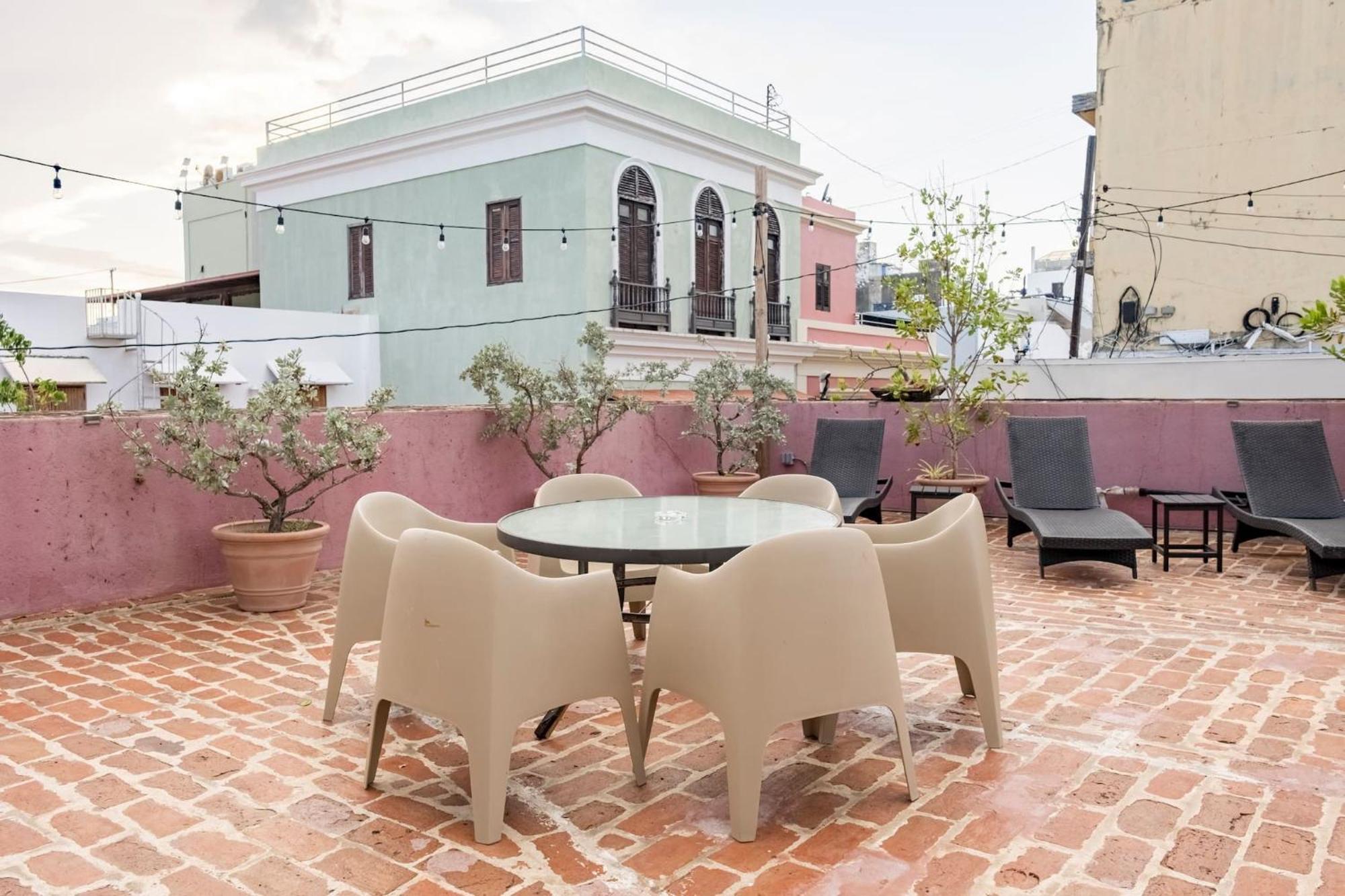 Center Of Old With Rooftop Garden San Juan