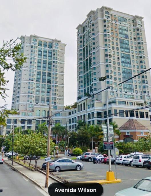 Big Place 2 Bedroom 3 Beds, Wf, Tv, Balcony & Parking Apartment *