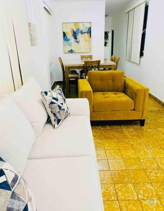 Apartment Big Place 2 Bedroom 3 Beds, Wf, Tv, Balcony & Parking San Juan