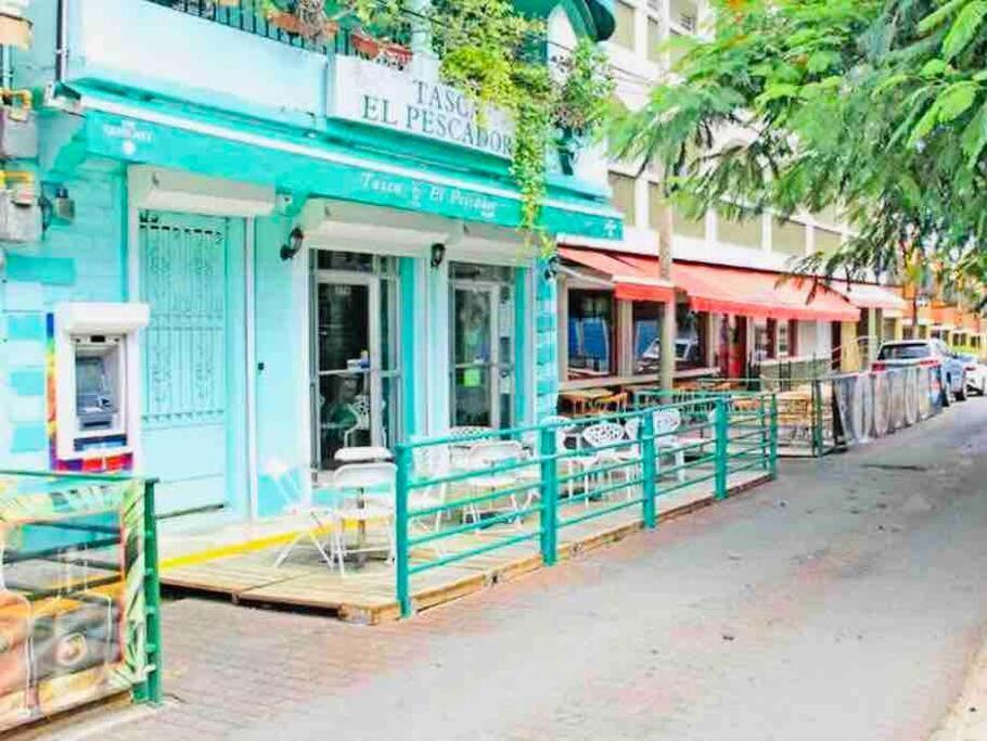 Big Place 2 Bedroom 3 Beds, Wf, Tv, Balcony & Parking * San Juan