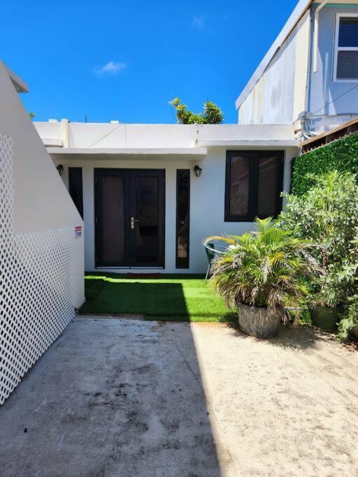 Surf Villa. San Juan