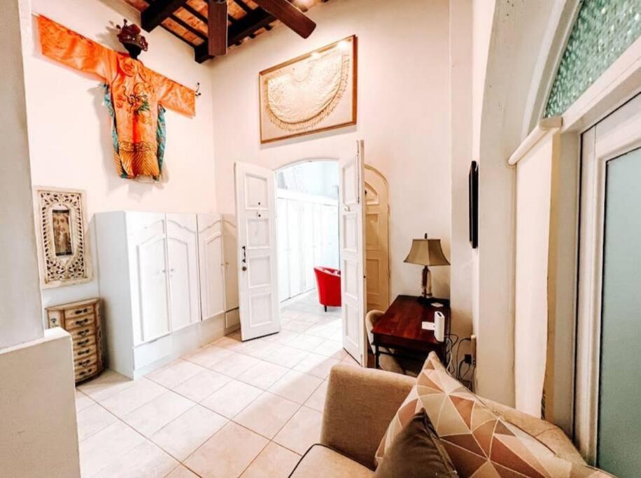 Casa Norzagaray Vintage Colonial Old Apartment