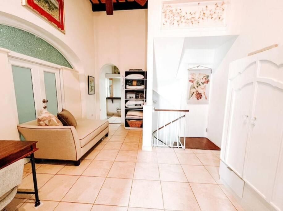 Casa Norzagaray Vintage Colonial Old Apartment *
